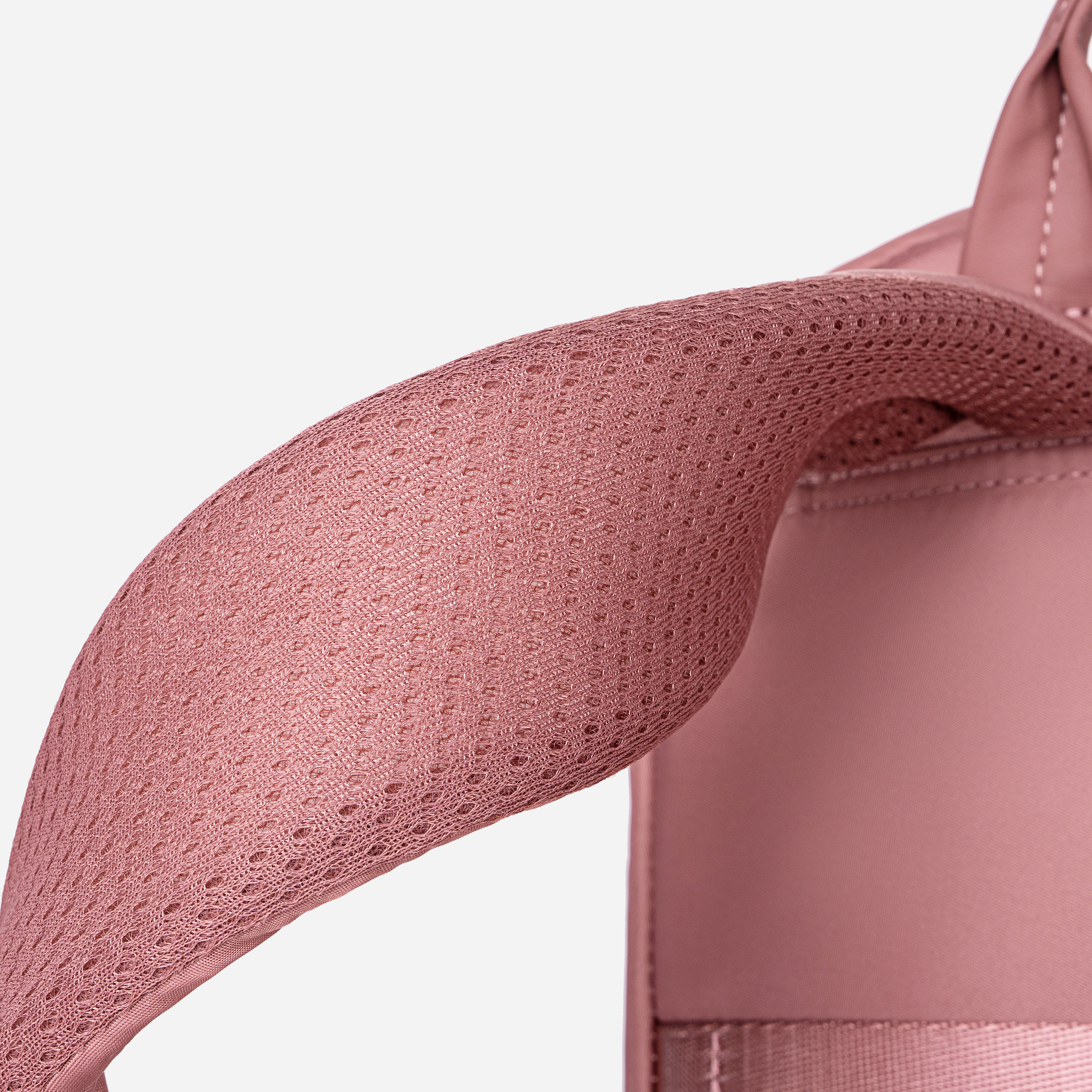 CB00958 Rose Gold Chantria