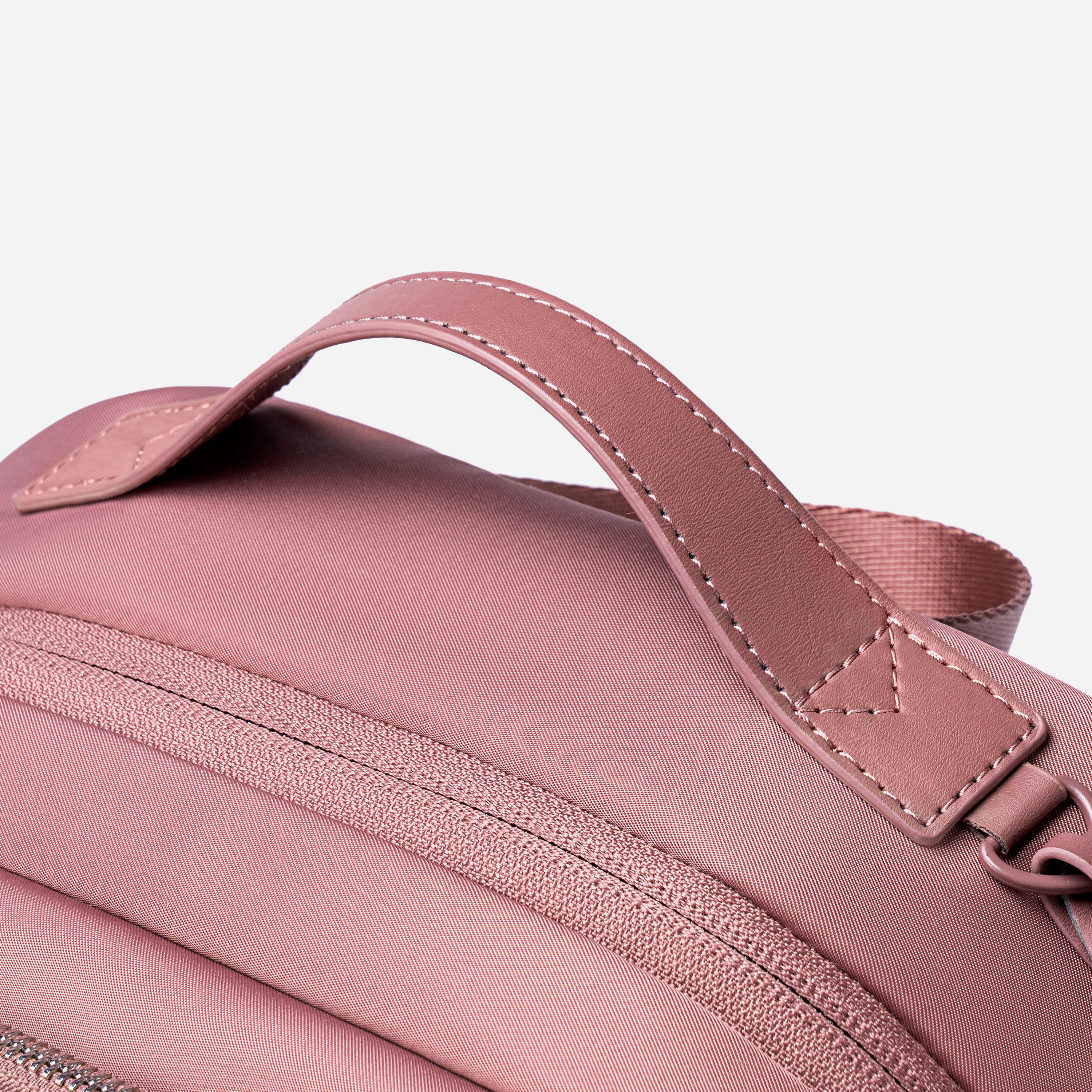 CB00786 Rose Gold Chantria
