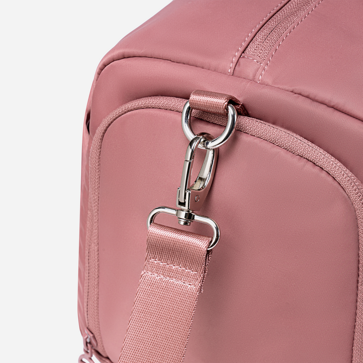 CB00802 Rose Gold Chantria