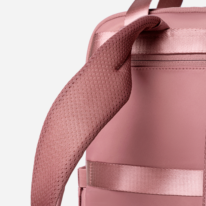 CB00778 Rose Gold Chantria