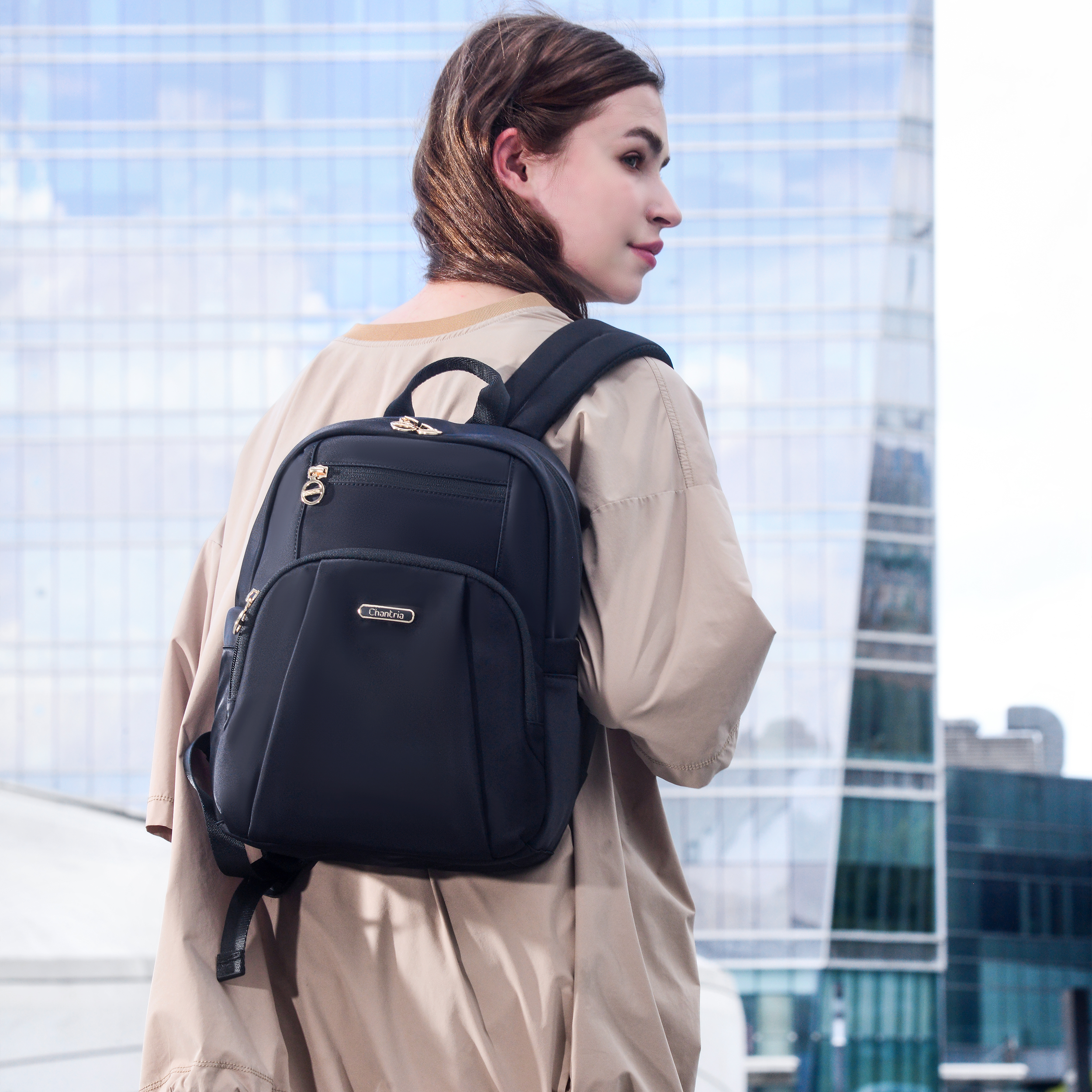 CB00770 Black Chantria