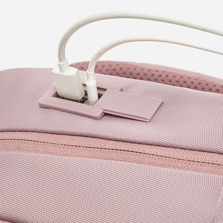 CB00638 Pink Chantria