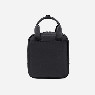 CB00783 Black Chantria