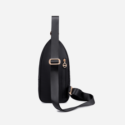 CXB00966 Black Chantria