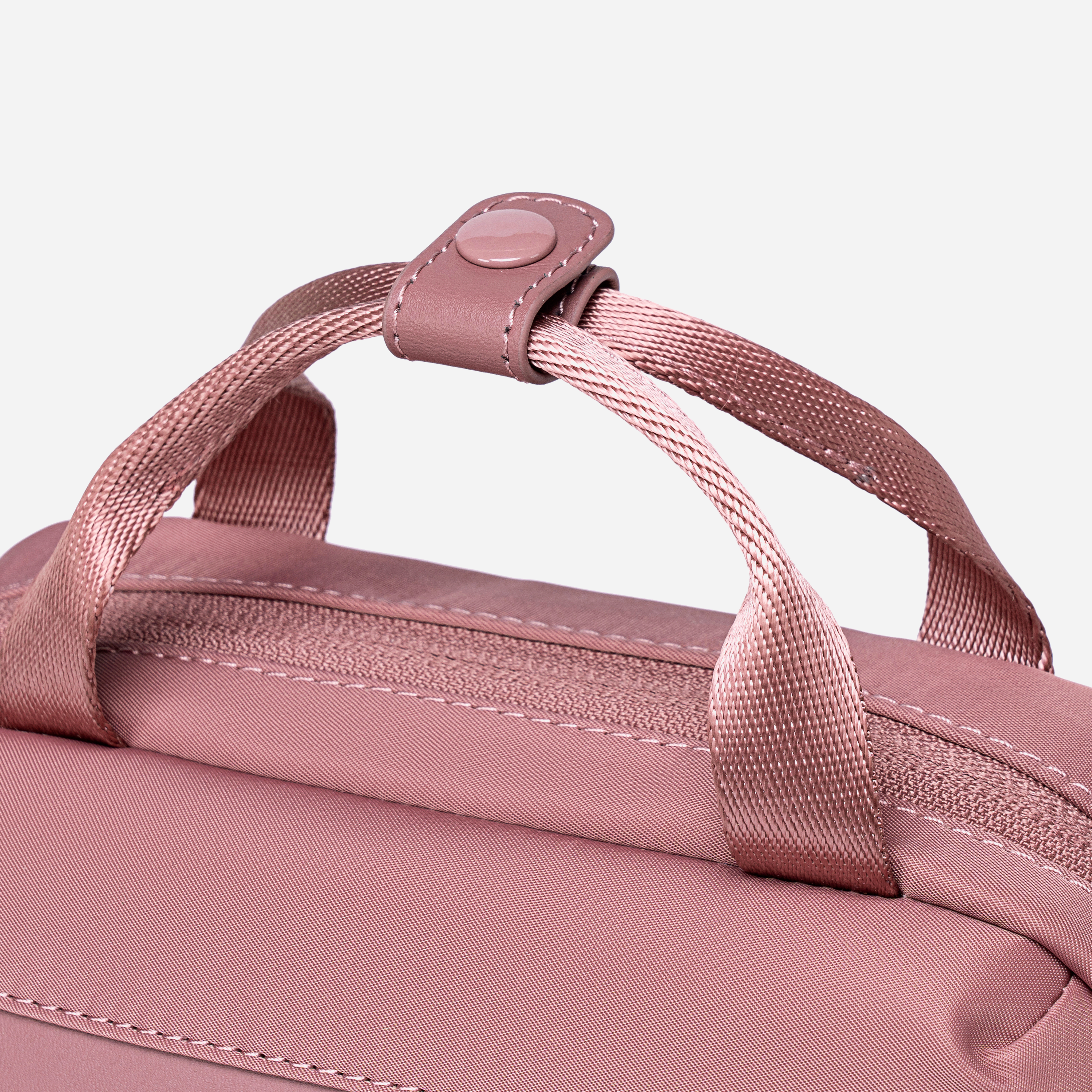 CB00771 Rose Gold Chantria