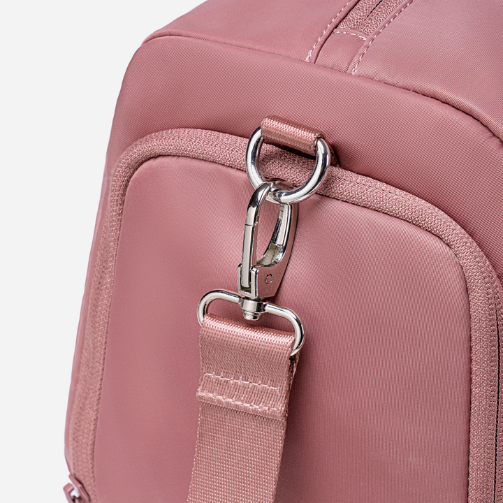 CB00777 Rose Gold Chantria