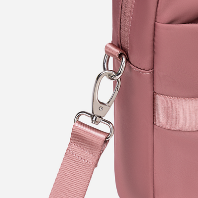 CB00772 Rose Gold Chantria