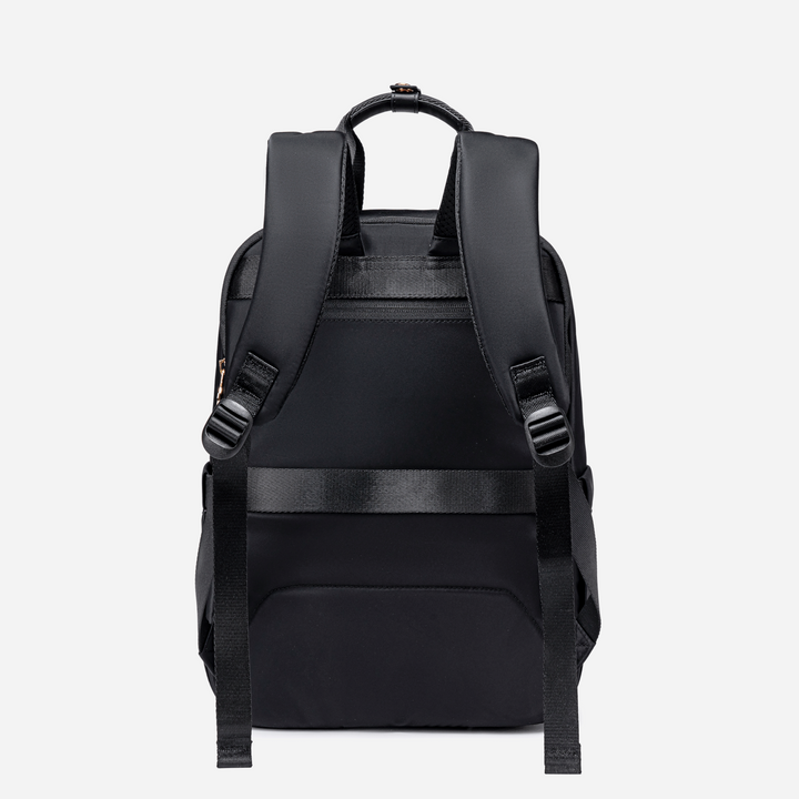 CB00778 Black Chantria