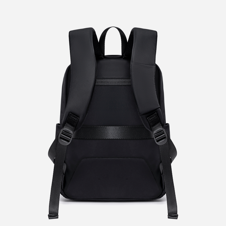 CB00769 Black Chantria